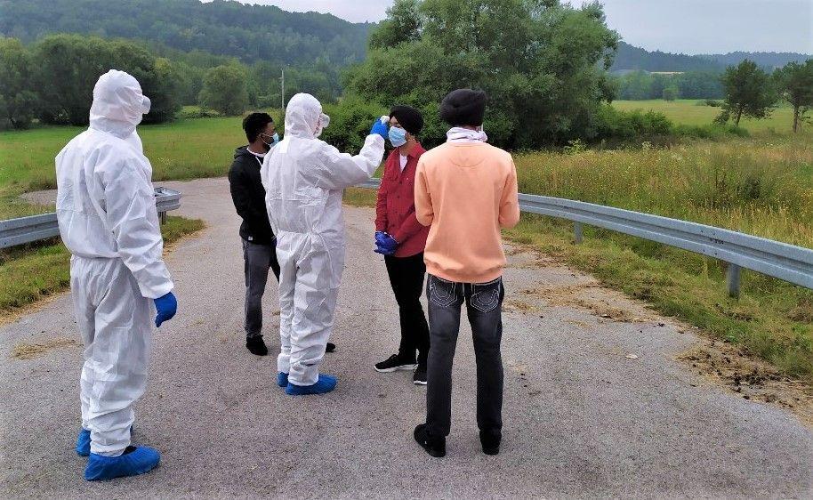 Od początku 2020 roku funkcjonariusze Bieszczadzkiego Oddział Straży Granicznej zatrzymali już 80 cudzoziemców, którzy nielegalnie przekroczyli granicę z Ukrainy i Słowacji do Polski w celach migracyjnych.<br/>fot.serwis BiOSG
