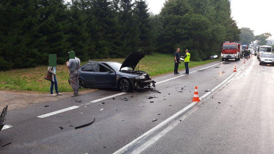 Na miejscu zdarzenia przeprowadzono oględziny, zabezpieczono ślady i wykonano dokumentację fotograficzną i szkic. Sprawą zajmie się policja.<br/>fot.KPP Brzozów