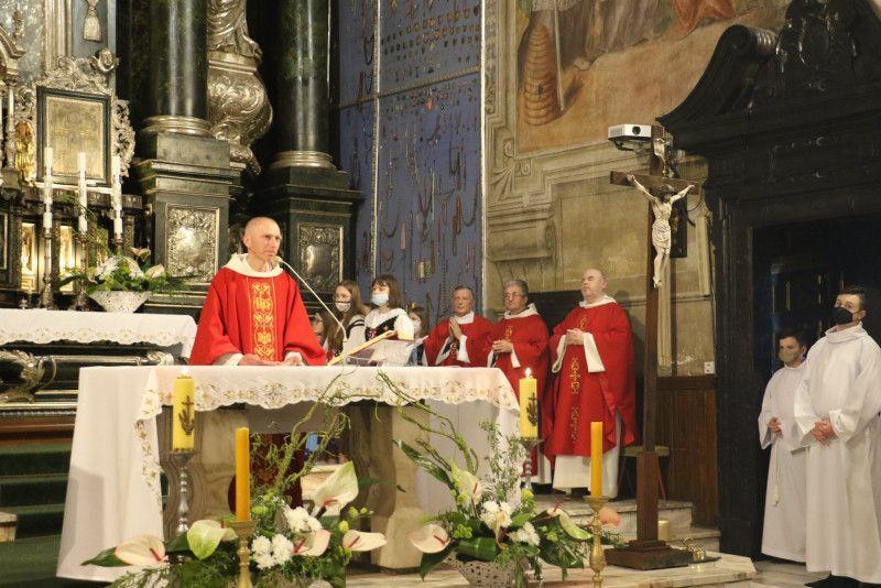 Homilię wygłosił o. Jacek Skupień – przeor klasztoru oo. Dominikanów.<br/>fot.UM Jarosław