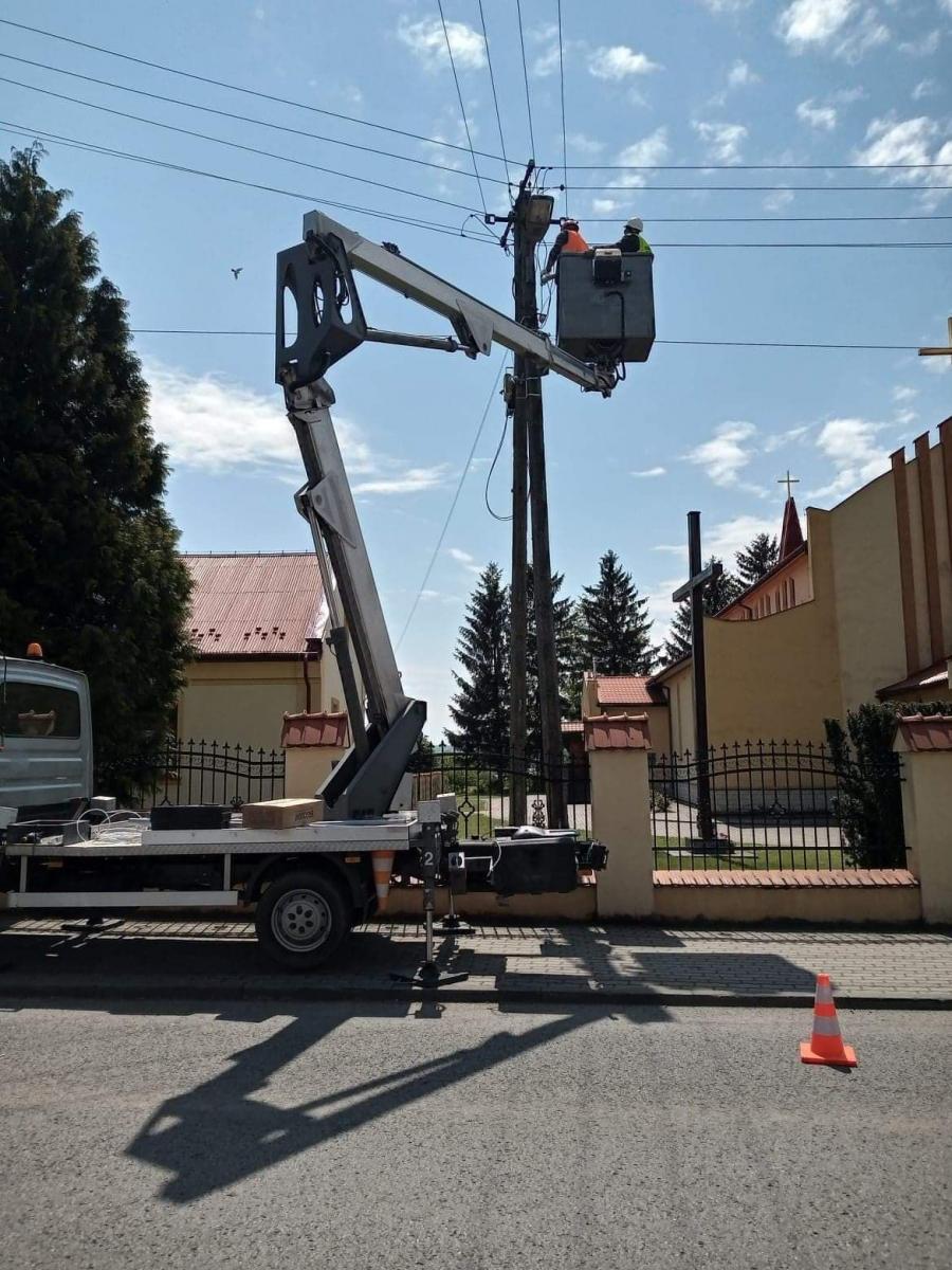 Wymiana oświetlenia w Bolestraszycach.<br/>fot.UG Żurawica
