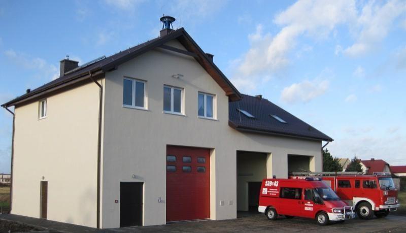 Nie wszystkie strażnice strażaków-ochotników wyglądają jak ta. Dofinansowanie dla niektórych w naszym regionie zmieni to.<br/>fot.ze zbiorów własnych