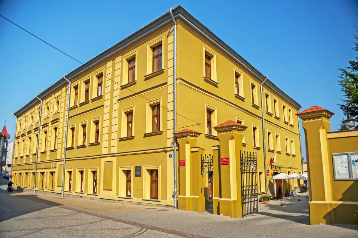 W siedzibie głównej biblioteki przy ul. Grodzkiej 8 oraz w pozostałych placówkach zorganizowano oddzielne stanowiska zwrotów i wydawania zamówień.<br/>fot.Adam Podulka PBP w Przemyślu