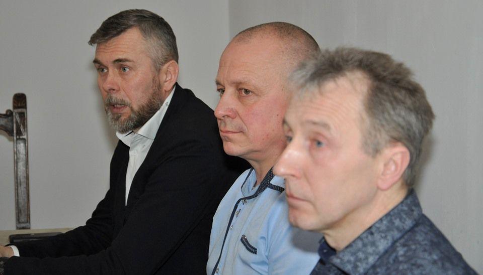 Ustalenia, które zapadły podczas spotkania władz miasta z szefostwem spółki „Benix”, wciąż są aktualne. Pierwszy z lewej zastępca dyrektora firmy z Wielkopolski Krzysztof Zimny.<br/>fot.UM Przemyśl