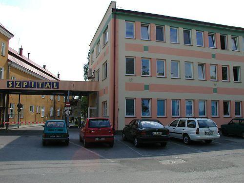 Personel Centrum Medycznego w Łańcuta zwrócił się z apelem do mieszkańców Podkarpacia o finansowe wsparcie.<br/>fot.www.cm-lancut.pl