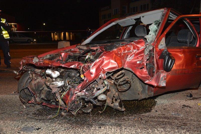 Z audi niewiele zostało...<br/>fot.KPP Krosno