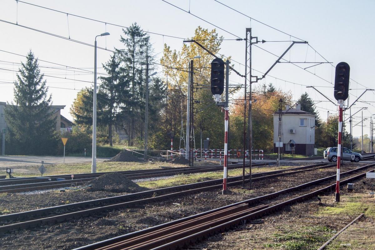 Z przesłanych przez kolejarzy pism wynika, że na odpoczynek od sygnału „baczność!” mieszkańcy nie mają raczej co liczyć. <br/>fot.Bartłomiej Pacek