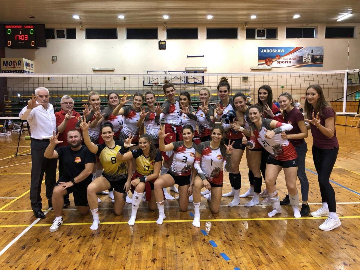 3 mecze, 9 punktów, 9:1 w setach. Oto lider I-ligowej tabeli San-Pajda Jarosław.<br/>fot.www.facebook.com/SanPajdaVolleyballTeam