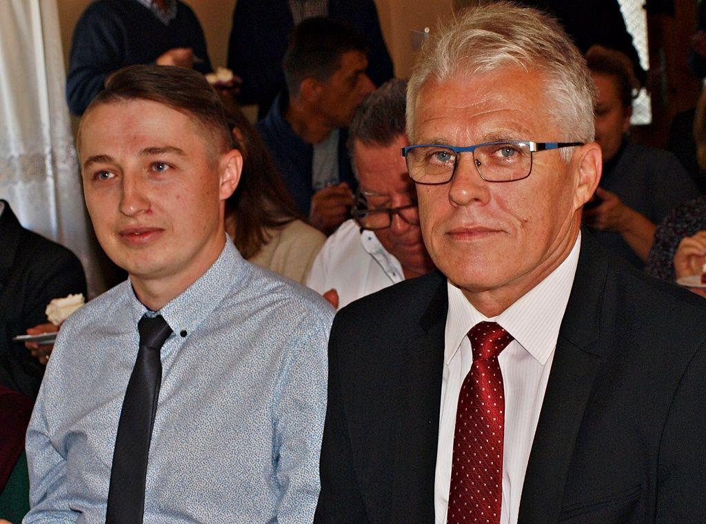 Profesor i uczeń. Krzysztof Niejedli pracuje w Przedsiębiorstwie Wodociągów i Kanalizacji sp. z o.o. w Przemyślu od 35 lat. Rafa Smyk od 3,5 roku.fot.Mariusz Godos