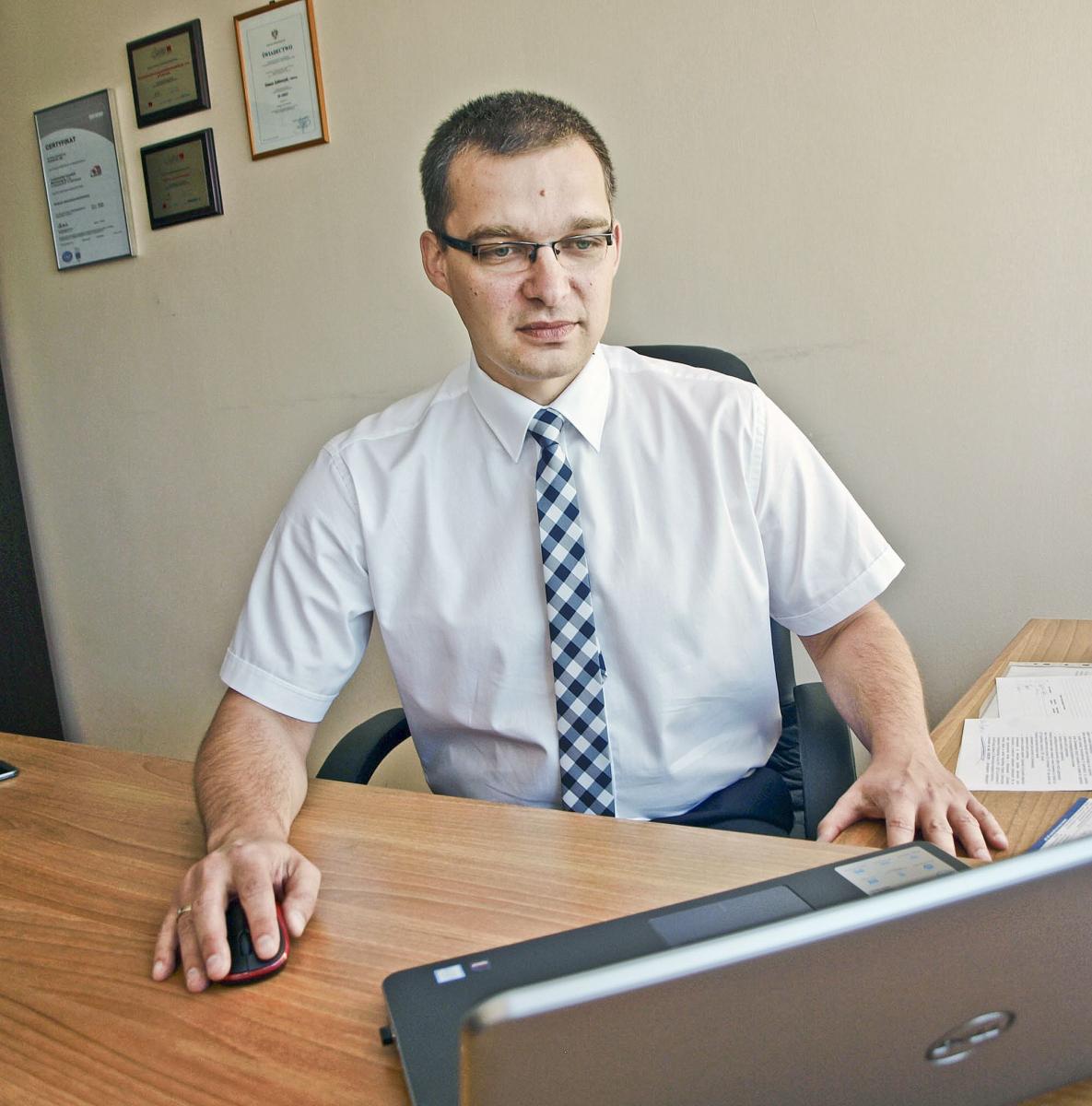 Aż 10 osób chciało zasiąść w fotelu zajmowanym przez lata przez Tomasza Zaleszczyka (na zdjęciu). Po pierwszym „starciu” w konkursie na prezesa pozostały jednak cztery osoby.<br/>fot.Mariusz Godos