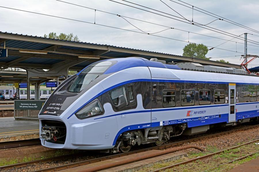 Czy i kiedy na stacji Dworca Głównego w Przemyślu „zamelduje się” najszybszy w Polsce pociąg, czyli pendolino? Ministerstwo Infrastruktury nie widzi przeszkód, bo możliwości techniczne będą...<br/>fot.www.pkp.pl