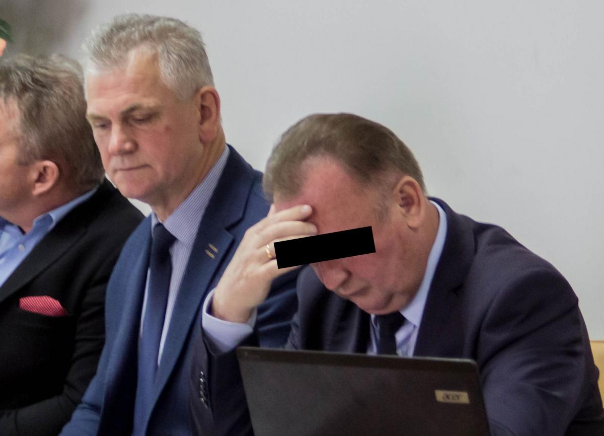 To nadal nie koniec sprawy opublikowania przerobionej decyzji o umorzeniu śledztwa. Burmistrz Adam W. na ławie oskarżonych będzie musiał usiąść ponownie.<br/>fot.Bartłomiej Pacek