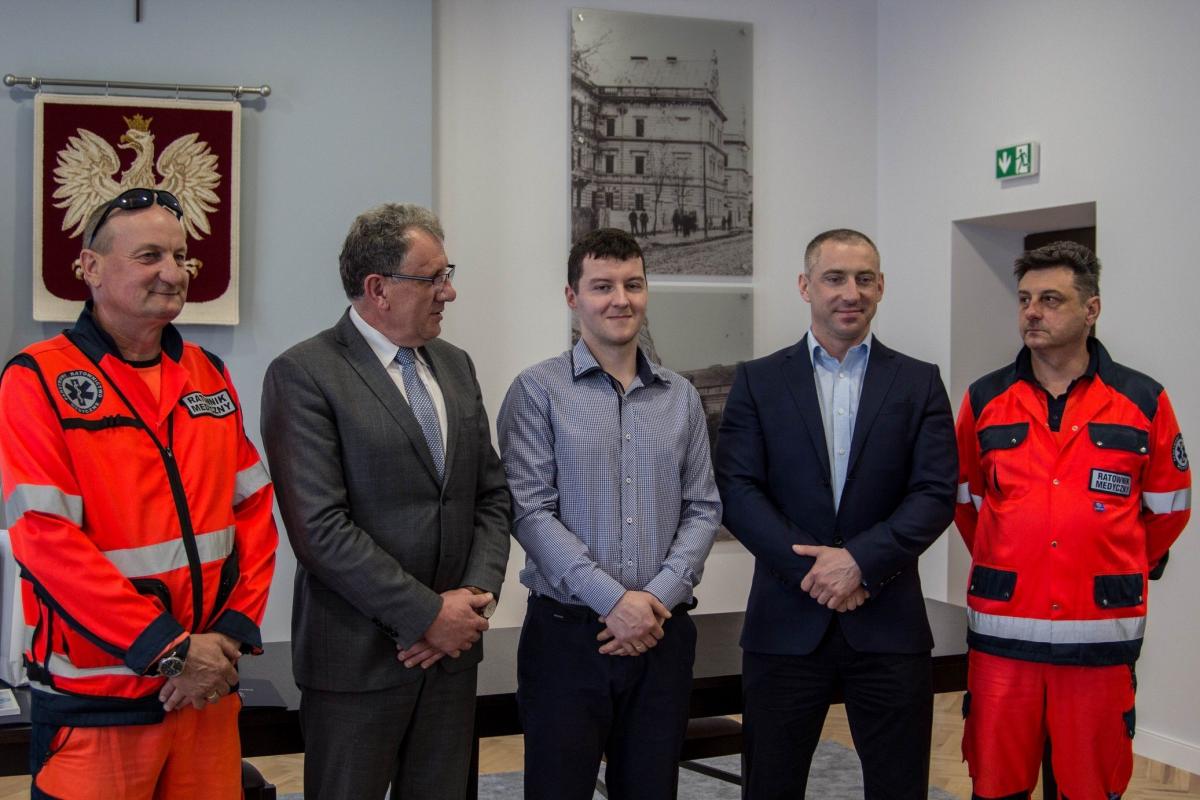 Spotkanie w starostwie. Od lewej: Józef Kubejko, Tadeusz Chrzan, Rafał Kubis, Rafał Kijanka, Jarosław Koszułap.<br/>fot.Bartłomiej Pacek