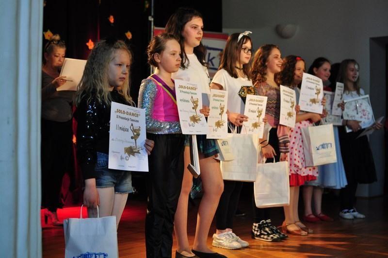 Nagrodzeni w przeglądzie „Solo Dance”.<br/>fot.Archiwum MDK Lubaczów
