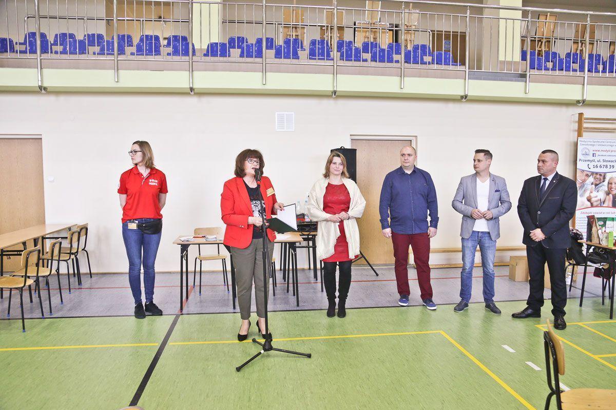 Impreza rozpoczęła się od przemówienia dyrektor „Medyka” Danuty Suchorzepki. Wśród gości byli przedstawiciele władz miasta oraz samorządu województwa podkarpackiego.<br/>fot.Kamil Jacek Zarański