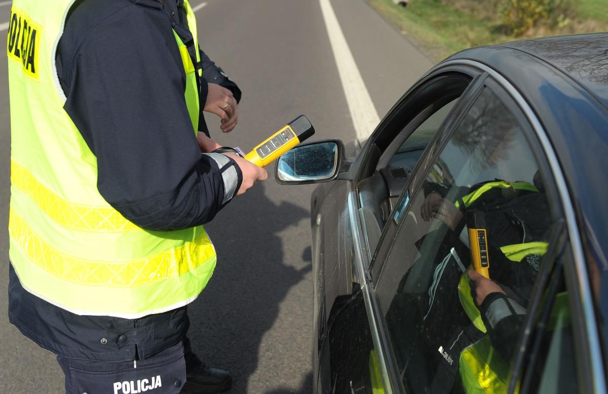 Policjanci dołożą wszelkich starań, aby tegoroczne święta były bezpieczne i z jak najmniejszą liczbą zdarzeń na drogach.

<br/>fot.zbiory własne