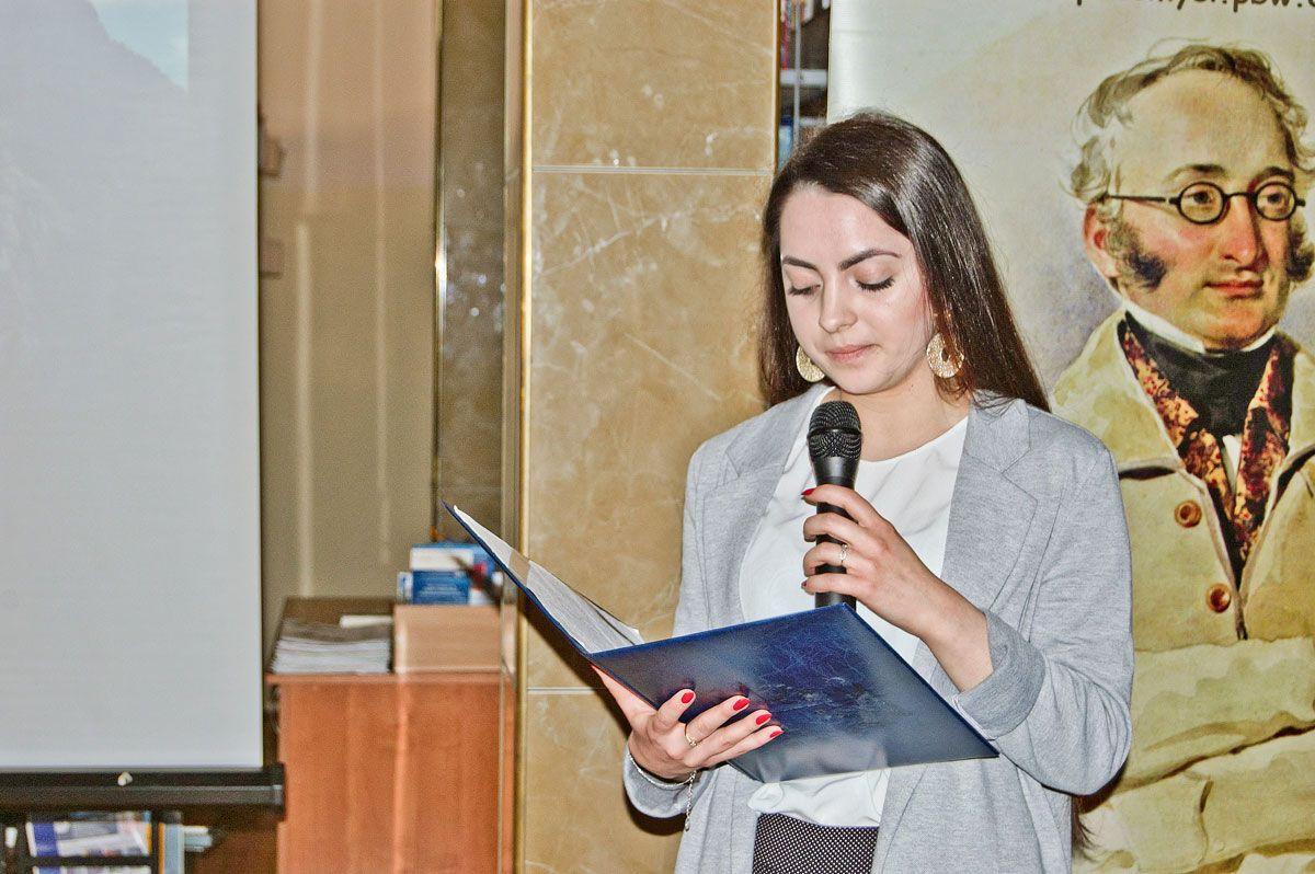 Do prezentacji o Juliuszu Słowackim włączyli się uczniowie przemyskiej 
„Morawy”.<br/>fot.Joanna Steblińska