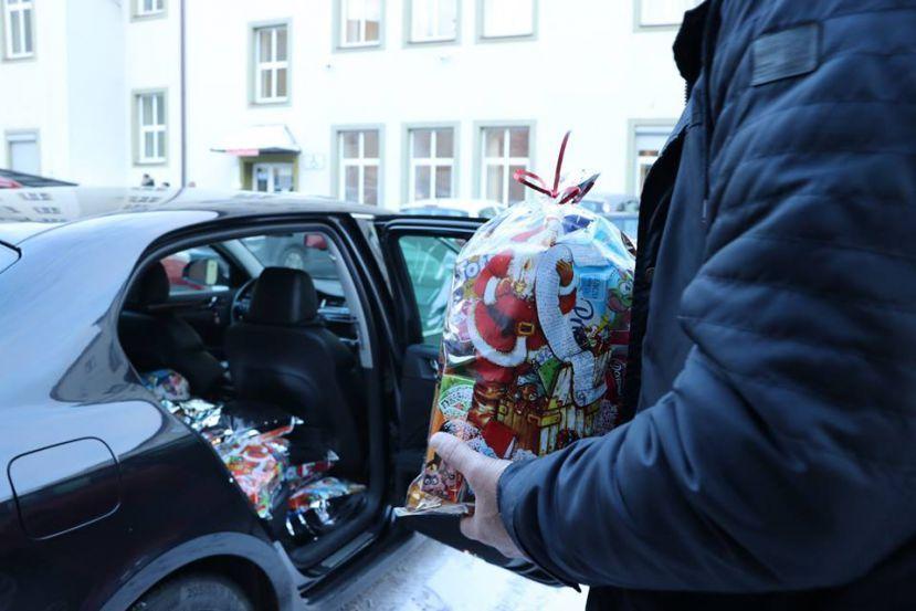 Pomoc trafiła do Polaków mieszkających na Ukrainie.<br/>fot.Starostwo Powiatowe w Jarosławiu