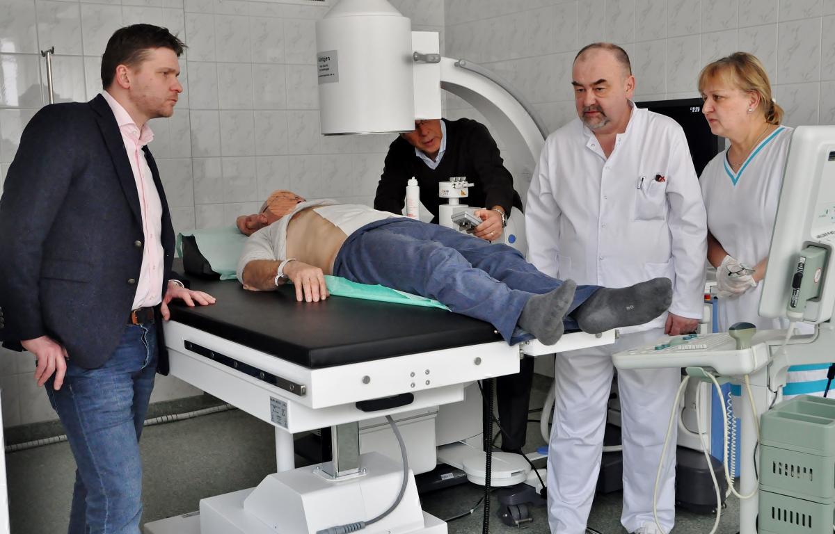W lutym 2018 r. został otwarty gabinet do zabiegów rozbijania kamieni nerkowych bezoperacyjną metodą ESWL. Zakupiono do niego nowoczesne urządzenie. <br/>fot.Paweł Bugira