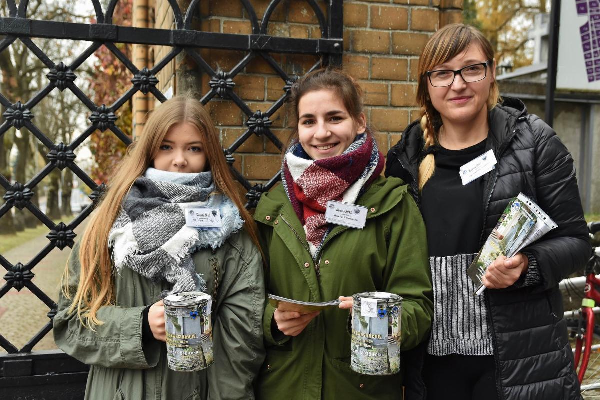 Kwestowała także młodzież i nauczyciele. Na zdjęciu Centrum Kształcenia Zawodowego i Ustawicznego nr 1.<br/>fot.Paweł Bugira