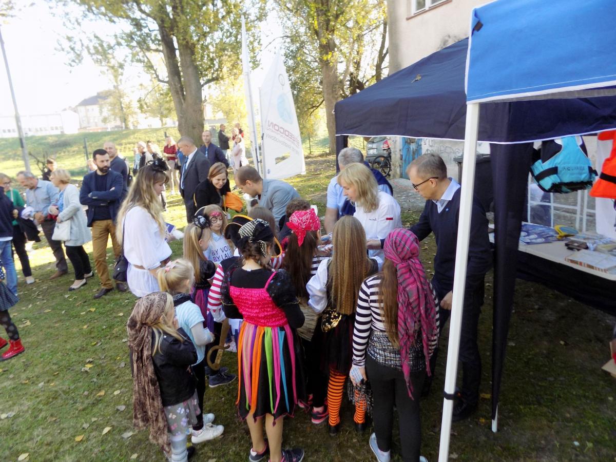 Podczas I Rodzinnego Pikniku Żeglarskiego najwięcej frajdy miały dzieci.<br/>fot.ze zbiorów własnych