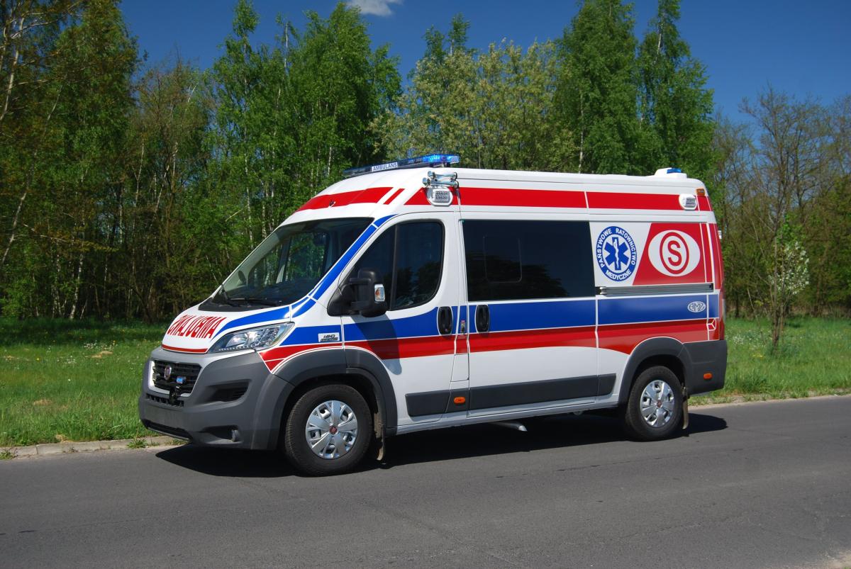 Przemyskie karetki pogotowia ratunkowego mają nową siedzibę.<br/>fot.www.wikipedia.pl