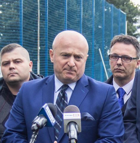 Sekretarz stanu w Ministerstwie Sportu i Rekreacji Jarosław Stawiarski zachęcał do budowy drugiej hali sportowej w Jarosławiu, ale przestrzegał by była ona obiektem na miarę potrzeb, a nie ambicji.<br/>fot.Bartłomiej Pacek