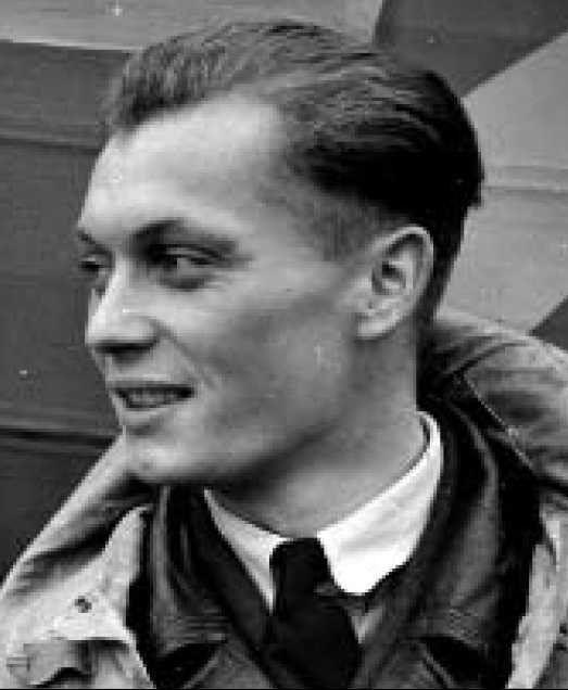 Urodzony w Jarosławiu Kazimierz Wünsche był jednym z pilotów słynnego Dywizjonu 303. <br/>fot.www.niebieskaeskadra.pl