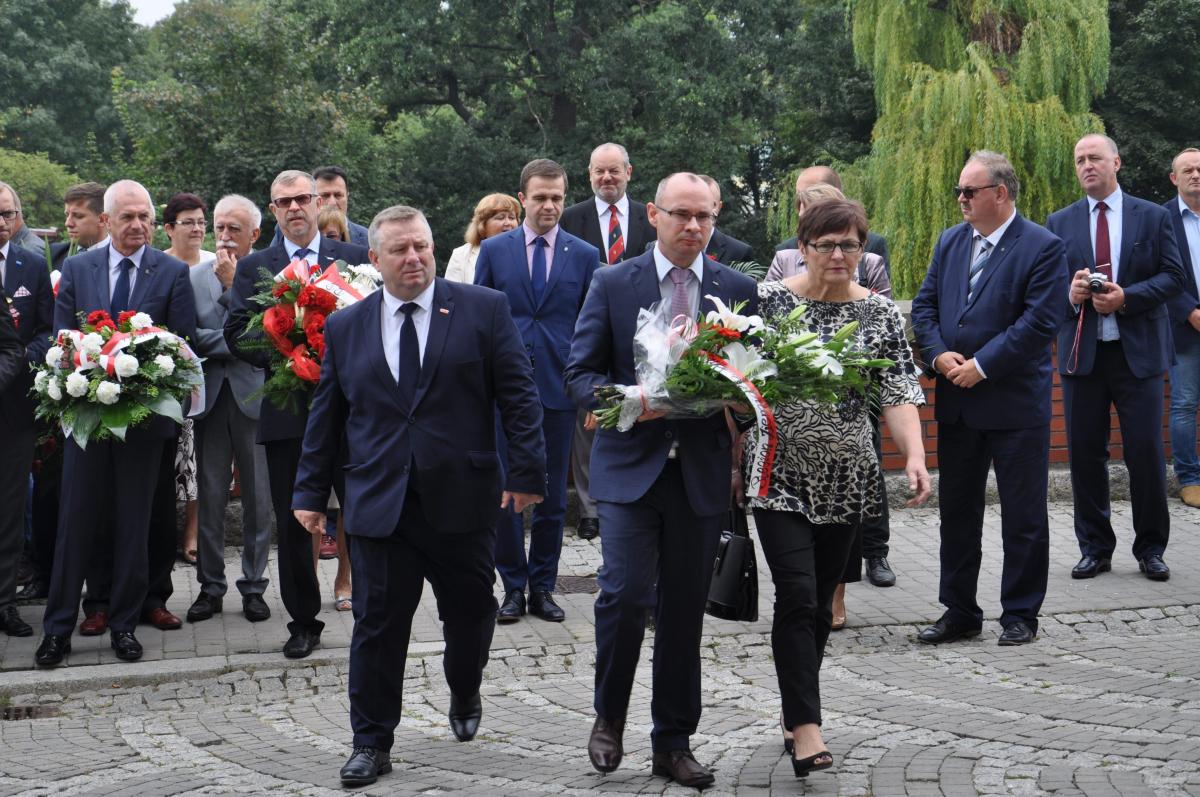 Uroczystości na Kamiennym Moście.<br/>fot.Witold Wołczyk