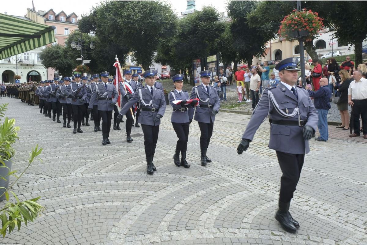 Przemarsz kompanii honorowych.<br/>fot.Jacek Szwic