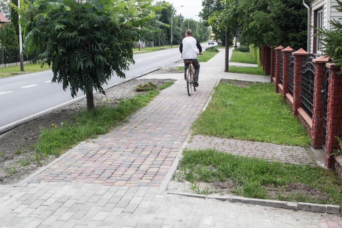 Podniesione podjazdy rozwiązały problem. PZDW szybko i skutecznie wywiązał się z obietnicy.<br/>fot.Bartłomiej Pacek