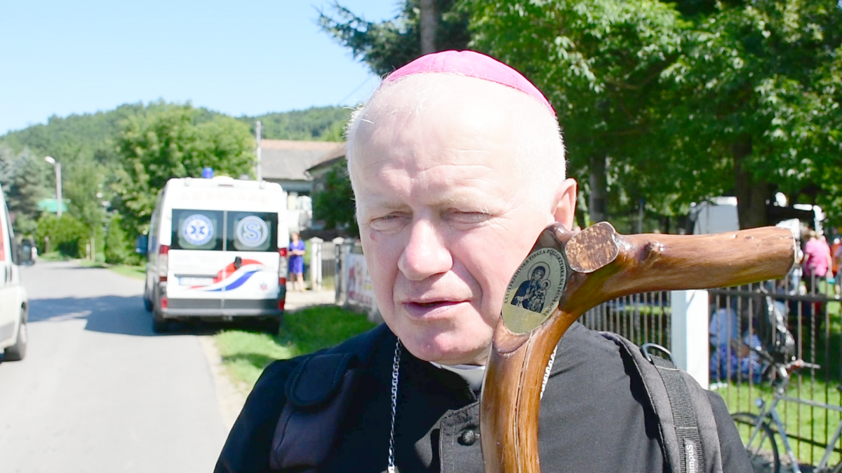 – Najpiękniejszym, kulminacyjnym momentem pielgrzymki jest wejście na Jasną Górę – powiedział abp Adam Szal podczas pierwszego dnia pielgrzymki.<br/>fot.Miłosz Wilgucki