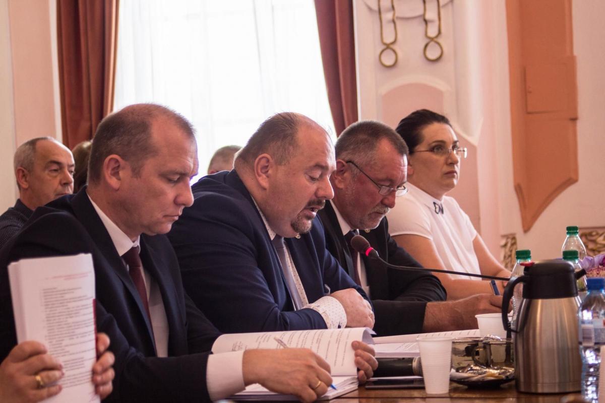 Odłożenie decyzji o sprzedaży nieruchomości przy Skarobowskiego to dla ratusza poważny problem. Rada zablokowała kolejną uchwałę, która miała przynieść miastu środki na bieżące wydatki. <br/>fot.Bartłomiej Pacek