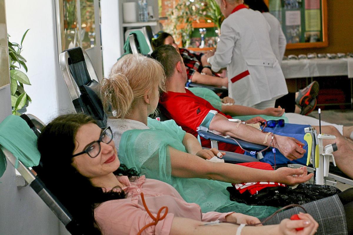 Kolejna piękna inicjatywa SHDK „Ratownik” zakończyła się sukcesem. Chętnych do podzielenia się cząstką siebie nie brakowało.<br/>fot.ze zbiorów własnych