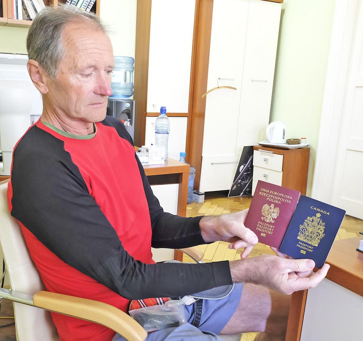 – Jestem oburzony tym, jak zostałem potraktowany na przejściu granicznym w Krościenku – mówi Leszek Wojciechowski.<br/>fot.Jacek Szwic