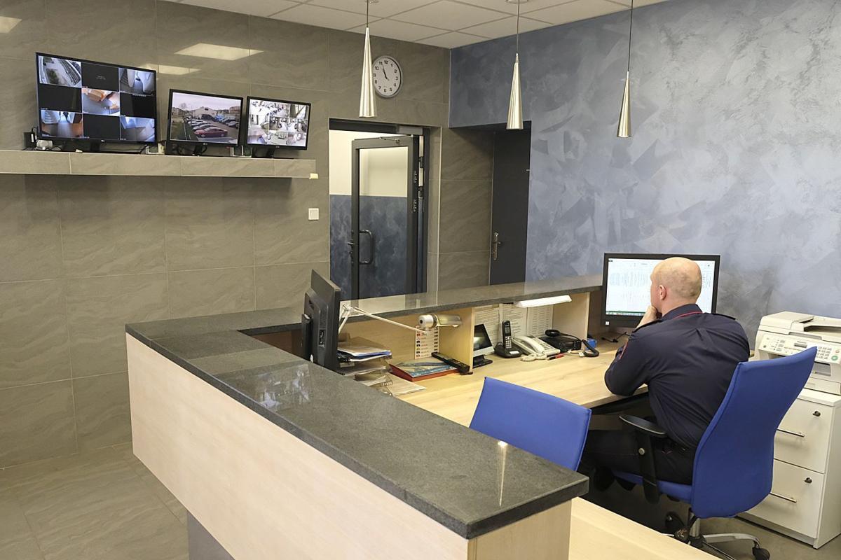 Nowe pomieszczenie dyżurnego Komendy Regionalnej SOK w Przemyślu. <br/>fot.Jacek Szwic