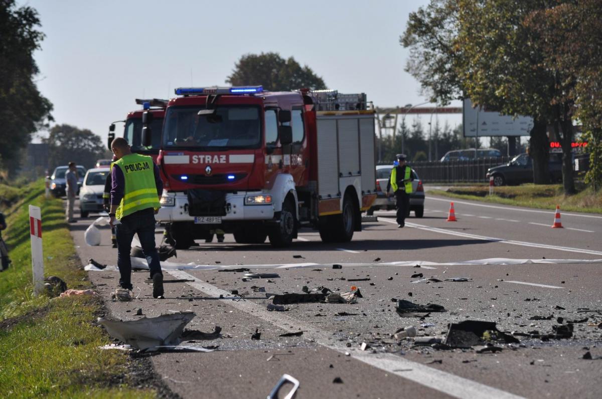 1 maja br. podwyżki mają dostać najmniej zarabiający pracownicy „mundurówki”, a w styczniu przyszłego roku – wszyscy.<br/>fot.Paweł Bugira