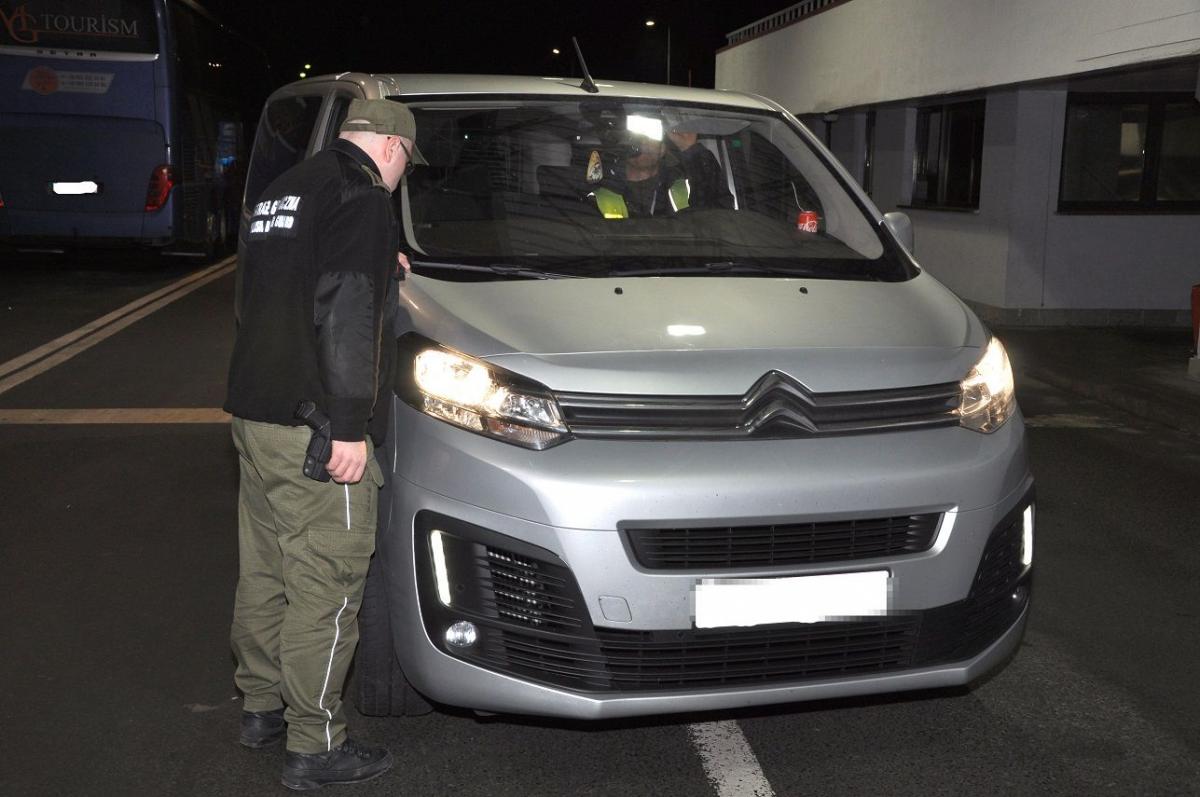 Citroen zatrzymany w Korczowej<br/>fot.serwis BiOSG