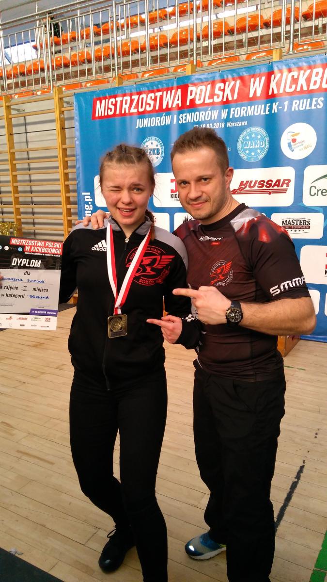Mistrzyni Polski Katarzyna Świzdor ze swoimi trenerem Jackiem Bronowskim.<br/>fot.ze zbiorów własnych