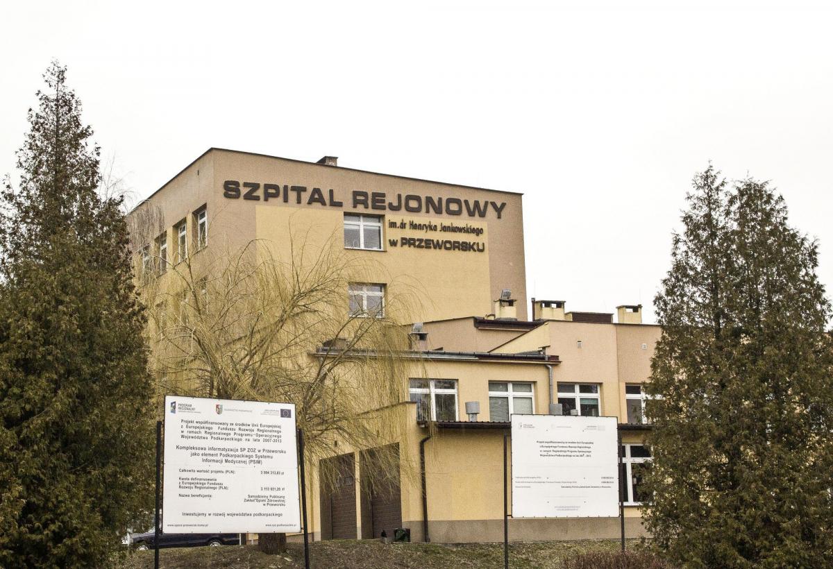 Szpital dostał milionową pożyczkę na bieżącą działalność. Teraz czeka na rozwój sytuacji w sprawie podwyżek dla rezydentów.<br/>fot.Bartłomiej Pacek