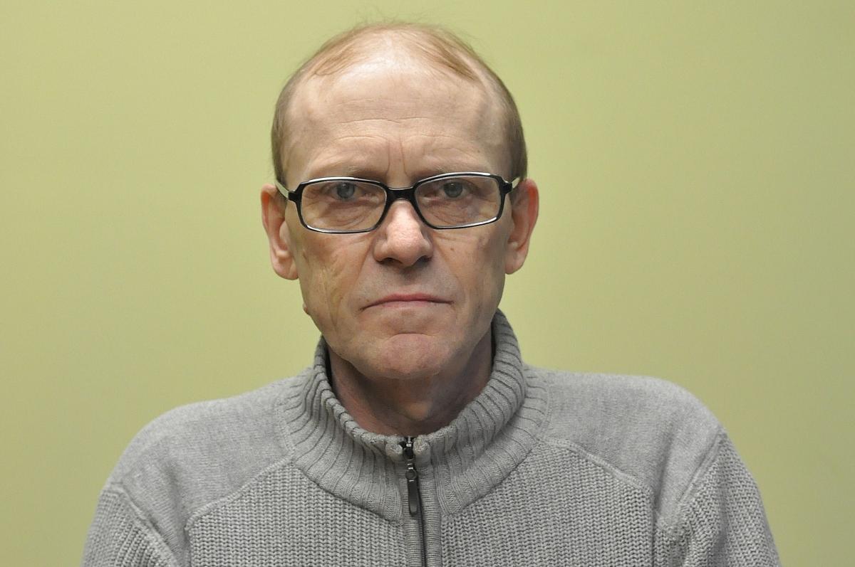 Artur Broda został uznany przez ZUS za niezdolnego do pracy, ale nie przyznano mu żadnego świadczenia. Z tego powodu nie stać go na leczenie i rehabilitację. <br/>fot.Paweł Bugira