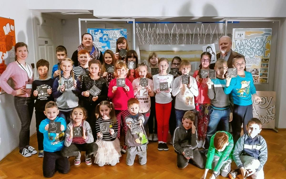 Ferie w Przemyskiej Bibliotece Publicznej cieszymy się dużym powodzeniem.<br/>fot.Agnieszka Rogusz