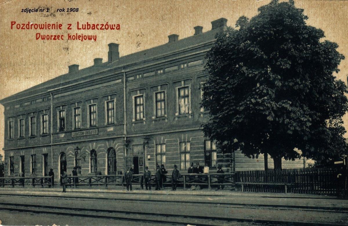 Lubaczowski dworzec na pocztówce z roku 1908.