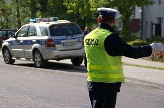 Policjant, który usiłował zatrzymać 30-latka został ranny.<br/>fot.KWP Rzeszów