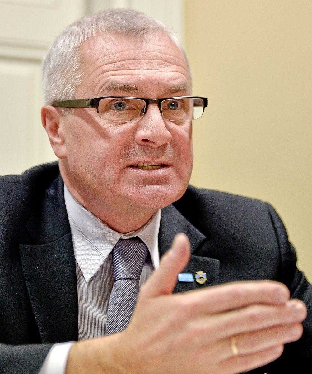 Od 1 stycznia br. prezydent Przemyśla Robert Choma otrzyma 8 tys. 738 zł wynagrodzenia „na rękę”.<br/>fot.zbiory własne