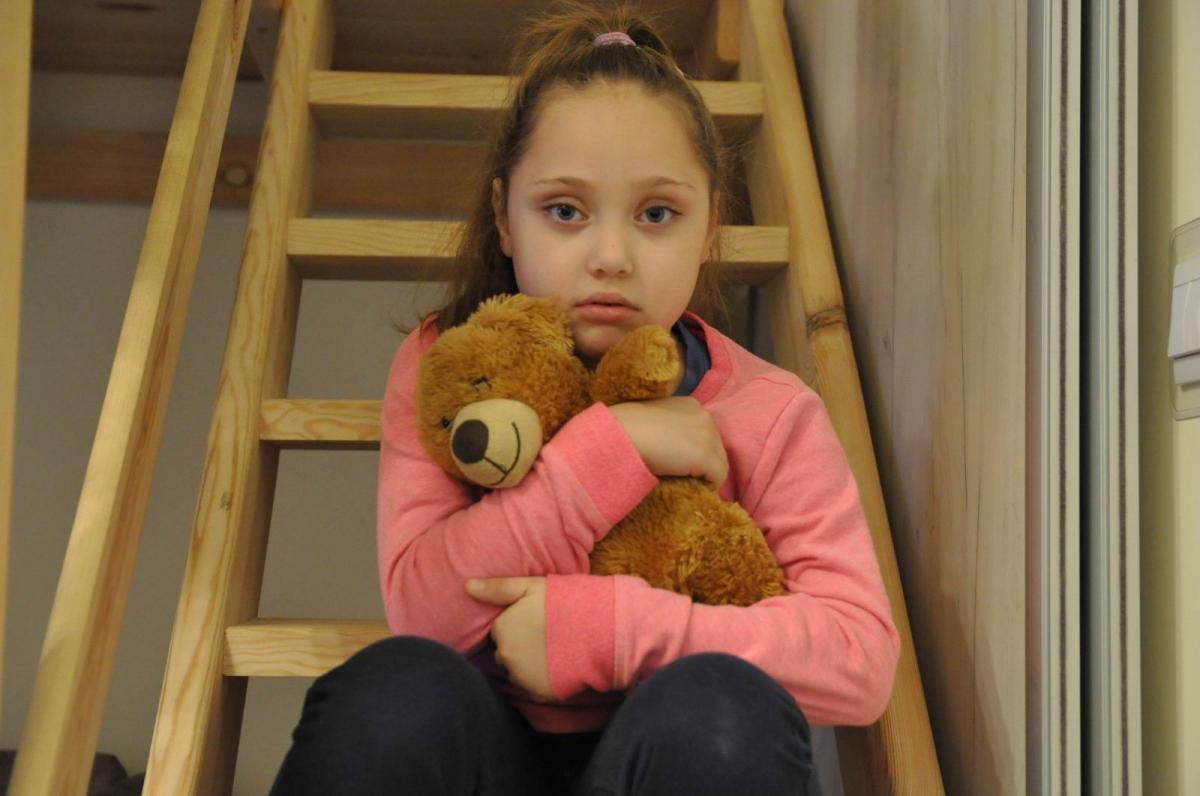 Oprócz neuropatii obu oczu, u Sabinki zdiagnozowano epilepsję. – Jeździmy na konsultacje do Lublina, co również jest kosztowne – mówi matka dziewczynki. <br/>fot.Paweł Bugira