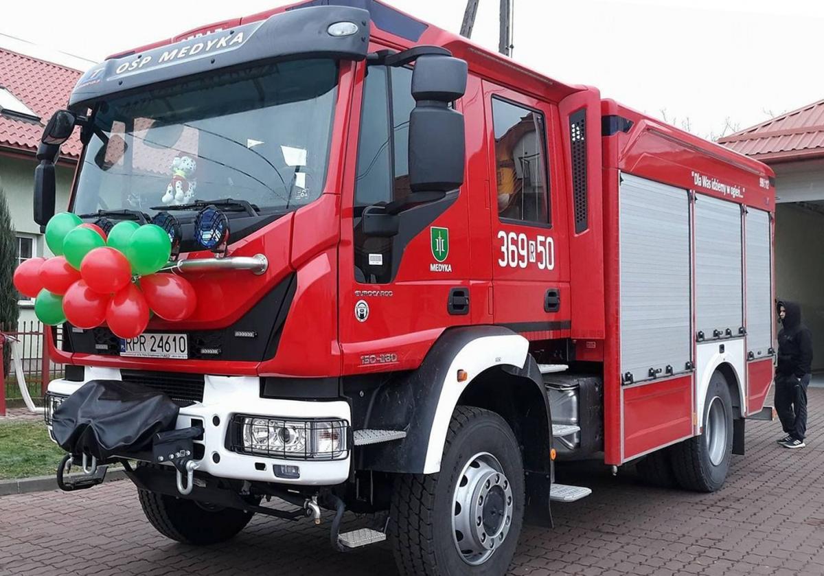 Nowoczesne IVECO Eurocargo zastąpiło 32-letniego Jelcza.<br/>fot.zbiory własne