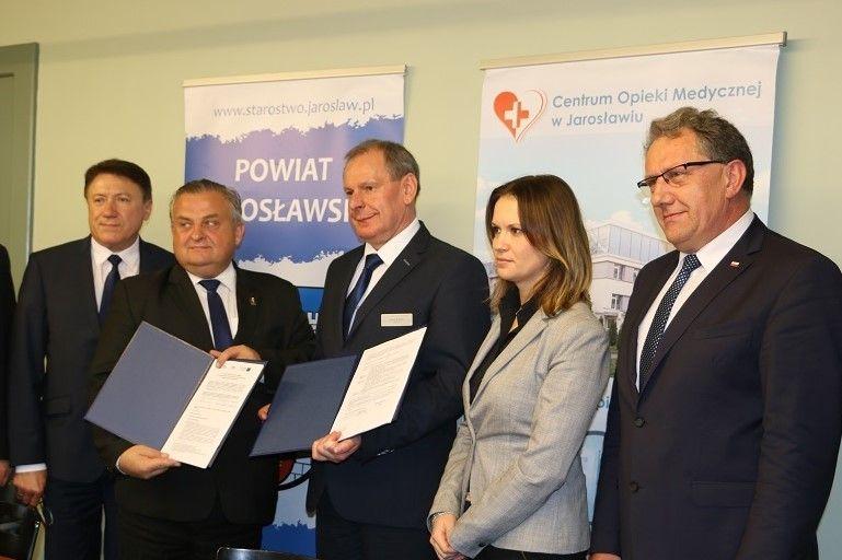Prawie 10 mln zł z RPO ma pomóc jarosławskiemu szpitalowi w wejściu w XXI wiek.<br/>fot.Starostwo Powiatowe w Jarosławiu