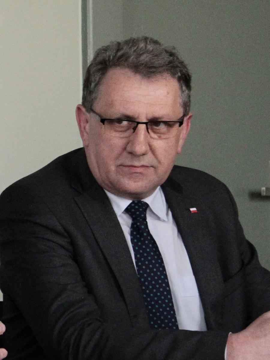 – Wykształcenie poszukiwanych na rynku pracy fachowców to główny cel zmian  oświatowych wprowadzanych przez powiat  – mówi starosta jarosławski Tadeusz Chrzan.<br/>fot.Roman Kijanka