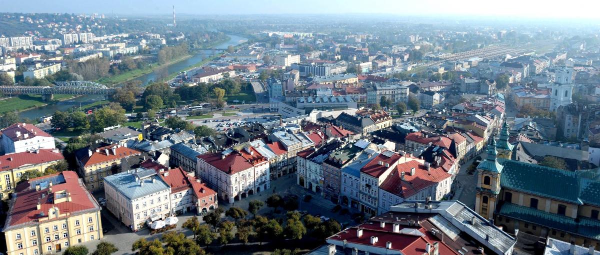O moralnej powinności przyjęcia repatriantów Robert Choma mówił podczas obchodów 78. rocznicy napaści Związku Sowieckiego na Polskę. <br/>fot.Paweł Bugira