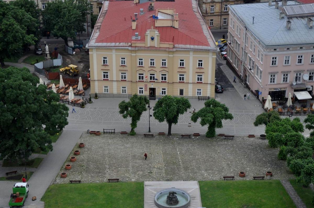 Z każdym rokiem w naszym regionie ubywa mieszkańców, a na ulicach widać coraz większe pustki.<br/>fot.Paweł Bugira